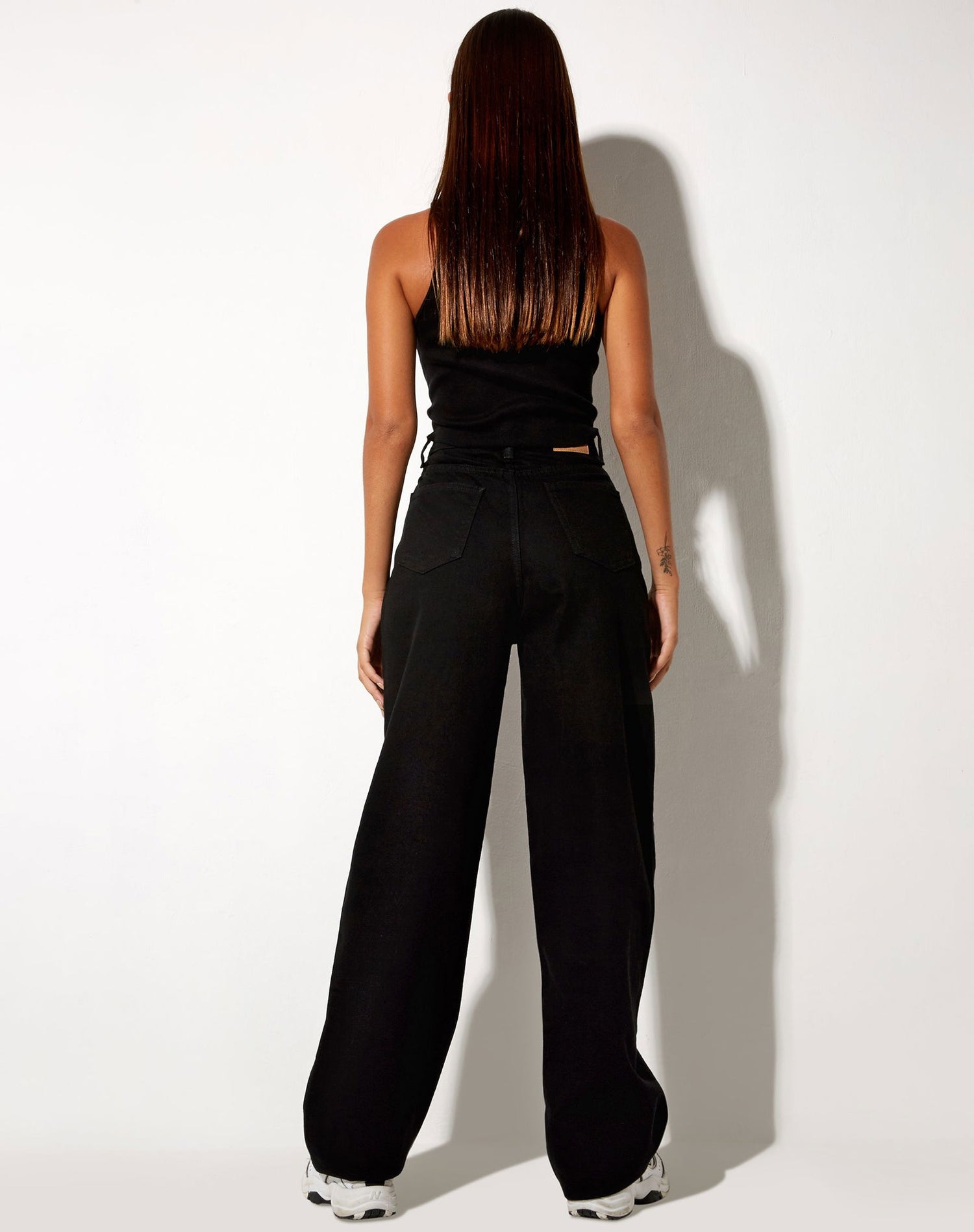 IMSONS Pure Black High-Waist Loose Mom Jeans. - THE IMSONS